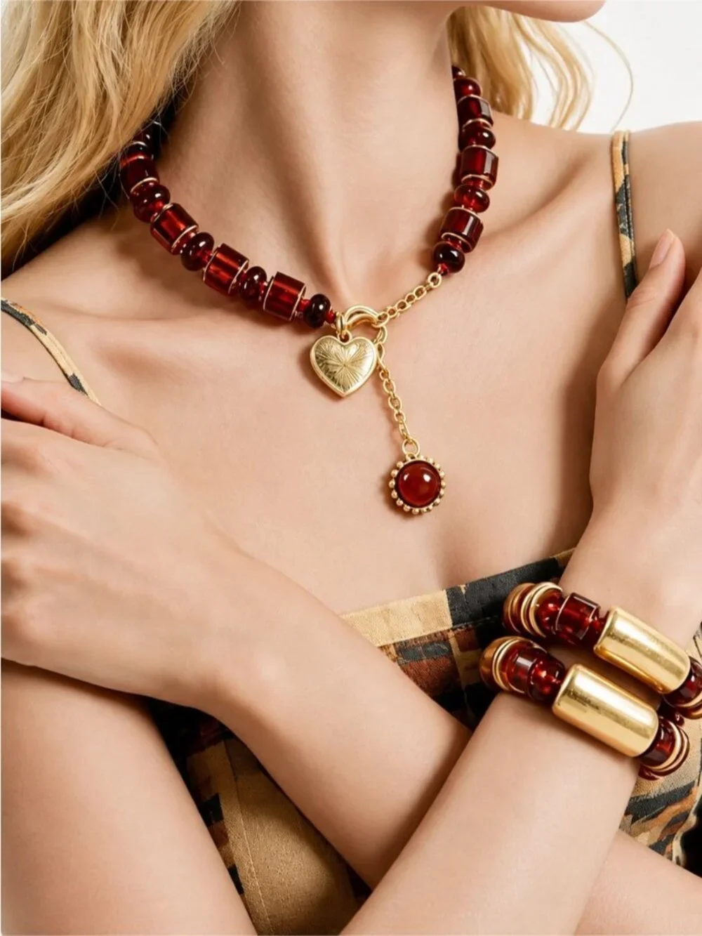 Anthropologie gold heart